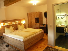 Regionales Frühlingserwachen im romantischen Rheinsberg inkl. Abendessen & Leihfahrrad