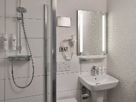 Park, Sleep & Cruise: Zwischenstopp in Kiel