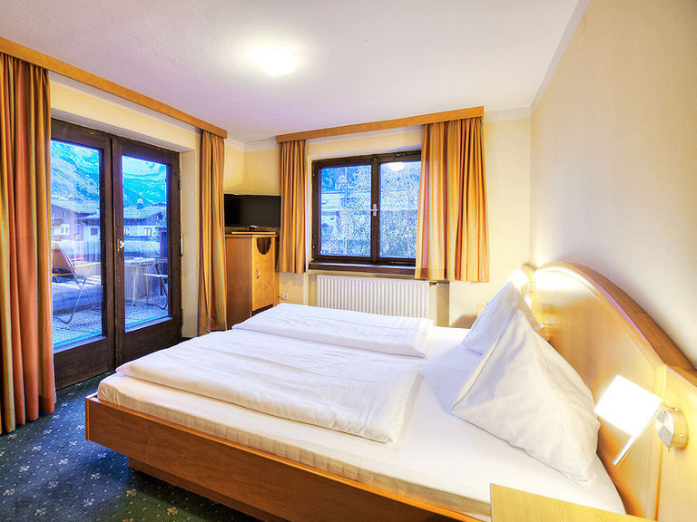 Doppelzimmer mit Balkon