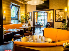 Mädelszeit in Koblenz inkl. Sekt und Massage