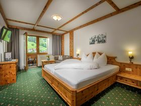 RausZeit im Salzburger Land inkl. Kulinarik & Schnapserl