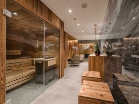 La Bella Vita erleben – Südtirols 4**** MONDI Hotel Tscherms genießen | 7 Nächte