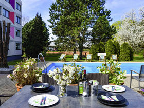 Städtetrip nach Linz mit Sonnenterrasse & Außenpool | 1 Nacht