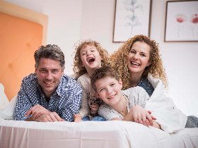 Sunny Bunny's 3 Nächte im Hotel der Sonnentherme mit Baby- & Kinderbetreuung 