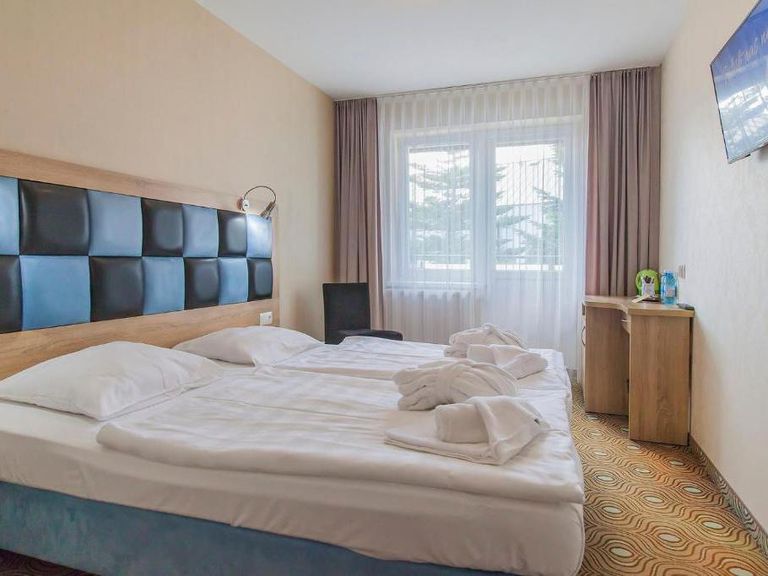 Doppelzimmer mit Balkon