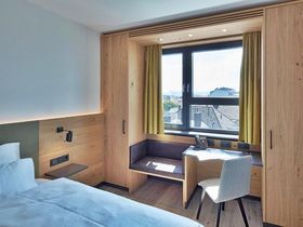 Romantische AusZeit an der Donau - Stilvolle Erholung an der Donau inkl. Wein | 4 Nächte