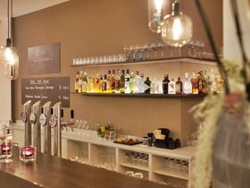 Romantische AusZeit an der Donau - Stilvolle Erholung an der Donau inkl. Wein | 4 Nächte