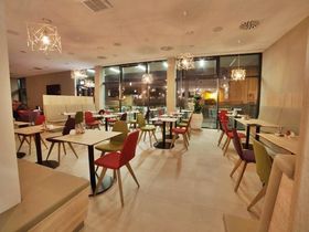 Romantische AusZeit an der Donau - Stilvolle Erholung an der Donau inkl. Wein | 4 Nächte