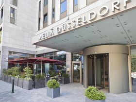 VIP Kurzurlaub in Düsseldorf | 4 Tage inkl. Lounge Zugang