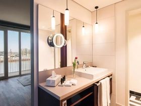 4 Tage THE LIBERTY Hotel Bremerhaven inkl. 3- Gang Abendmenü