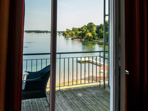 Neufeldersee Hotel & Restaurant
