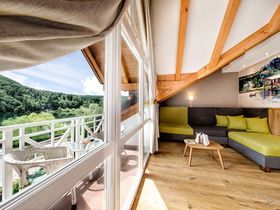 Goldener Herbst am Montiggler See – Ein Naturerlebnis im Seehotel Sparer  - Spar(ers) Zeit