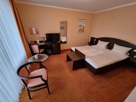  Einfach ans Wasser... 8 Tage direkt am Weserradweg in Achim bei Bremen