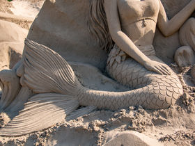 Märchenland aus Sand - Sand Skulpturen Ausstellung in Prora  | 5 Tage