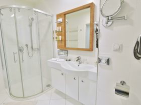 Wellness Kleopatra im St. Joseph Royal mit Halbpension & Massage in Karlsbad |3 Nächte  