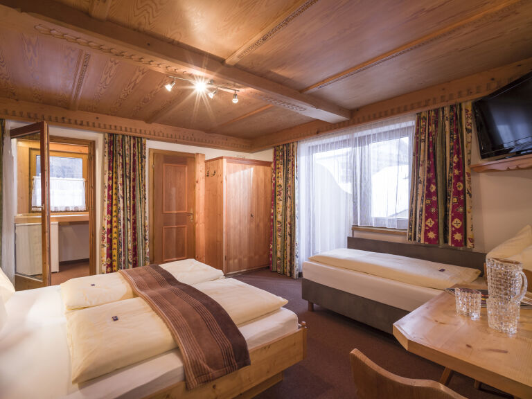 Dreibettzimmer