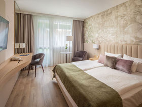 Wellnessurlaub im berühmten Kurort Hévíz mit Halbpension | 7 Nächte