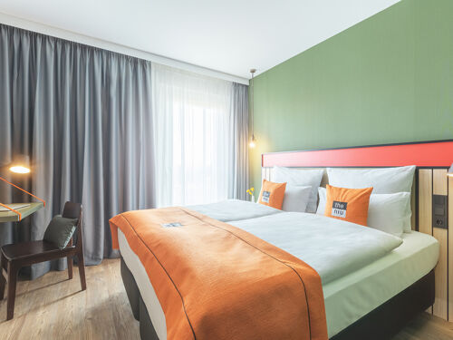 Holiday Inn - the niu, Amity Potsdam