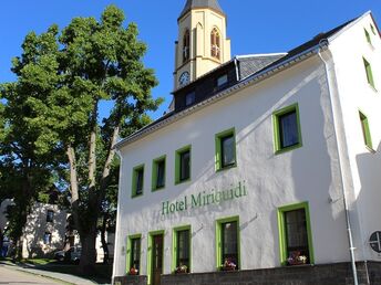 Schnäppchen Auszeit in Oberwiesenthal - Premium All Inklusive am Fichtelberg - 5 Tage