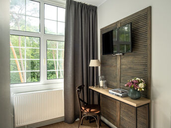 Bild 23 von 28