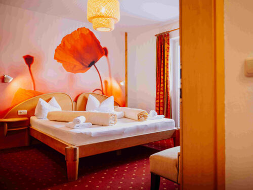 Hotel in the HEART (Scharler's Hotel)