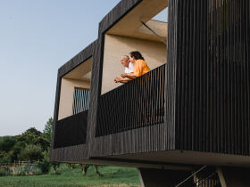 Genussurlaub in Top modernen Lodges inkl. Verkostungen und Führungen | 2 Nächte 