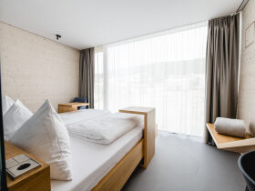 Genussurlaub in Top modernen Lodges inkl. Verkostungen und Führungen | 2 Nächte 