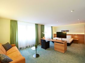 Happy Holiday - 4 Tage