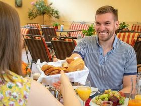 Happy Holiday - 4 Tage