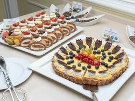 Erholungstage mit Frühstück im Savoy Westend Hotel / 4 Tage 