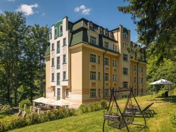 NEU ! Entspannungsaufenthalt für 2 Nächte im Spa Hotel Silva| 3 Tage inkl. Vollpension & Massage
