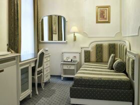 Wellnesspaket  im Hotel Esplanade Spa & Golf Resort in Marienbad - 3 Tage 