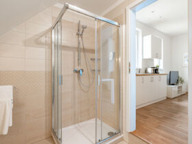 Unterkunft mit Frühstück und privater finnischer Sauna / 2 Nächte| 3 Tage