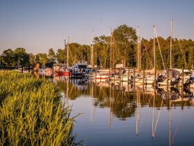 4 Tage Open Air Romantik direkt am Wasser - Schlafen im Schlafstrandkorb inkl. Frühstück