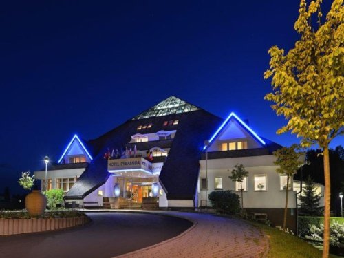 Lazensky hotel Pyramida a.s.