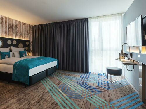 Holiday Inn - the niu, Brass Munich Olympiapark