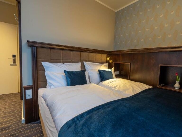 Doppelzimmer Basis