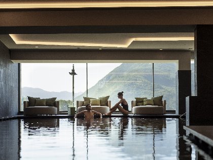  LAST MINUTE Erholung in Südtirol inkl. Wellnessbereich, Innenpool, Halbpension | 3 Tage