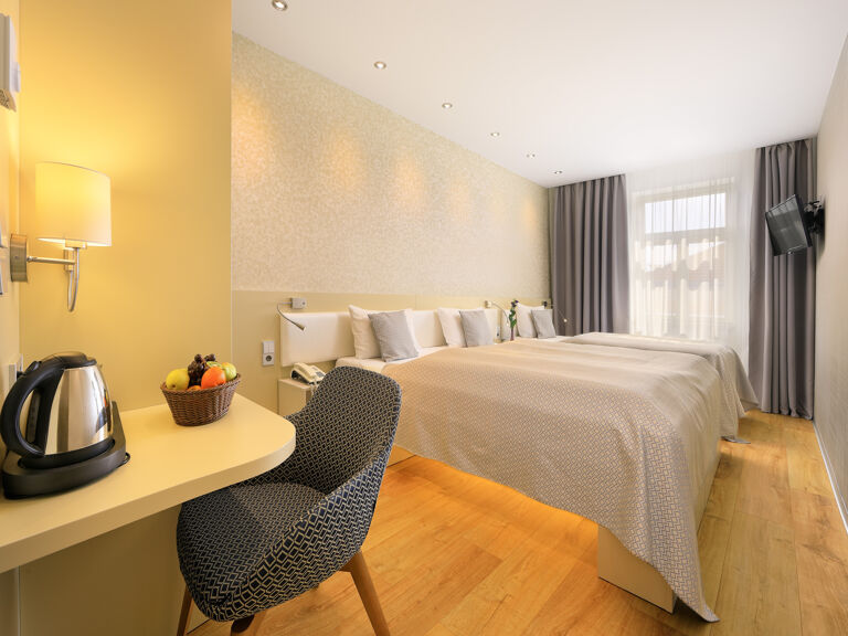 Dreibettzimmer