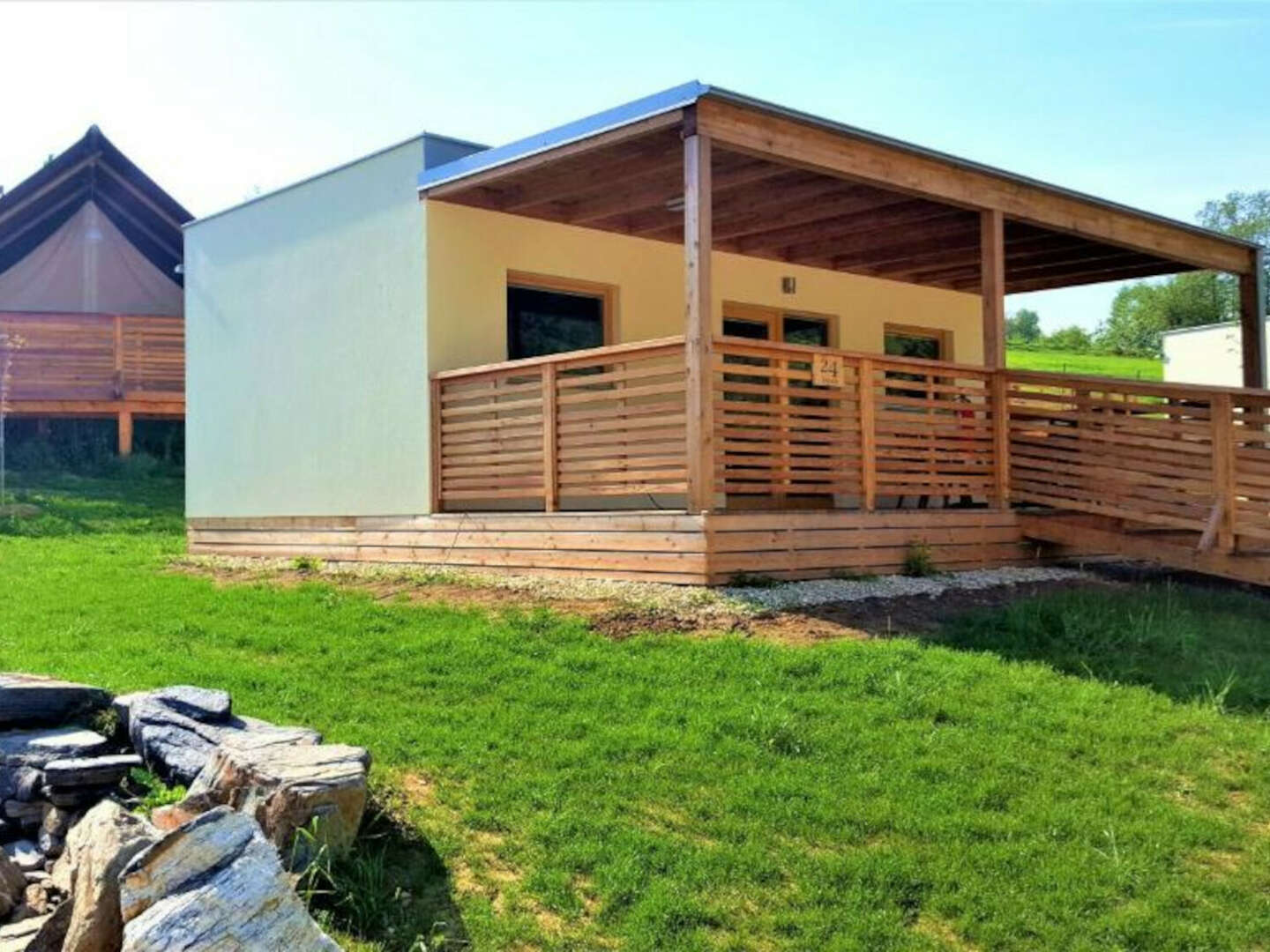  Glamping Villa - Luxus Camping in Natur & Therme in Slowenien | 3 Nächte