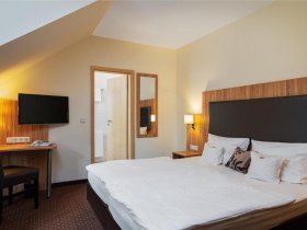 Rhein in den Wein! - 3 Tage mit Weinprobe & Automuseum