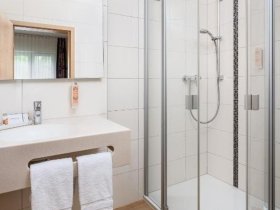 Hallo Montag! WIR bleiben noch - Sonntags Special im Weingebiet Rheinhessen