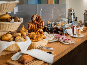 Hallo Montag! WIR bleiben noch - Sonntags Special im Weingebiet Rheinhessen