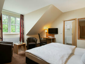 Rhein in den Wein! - 3 Tage mit Weinprobe & Automuseum