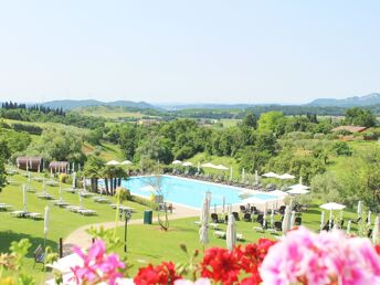 Romantikurlaub in der Villa Cariola inkl. Zimmerdeko & Sekt I 5 Nächte
