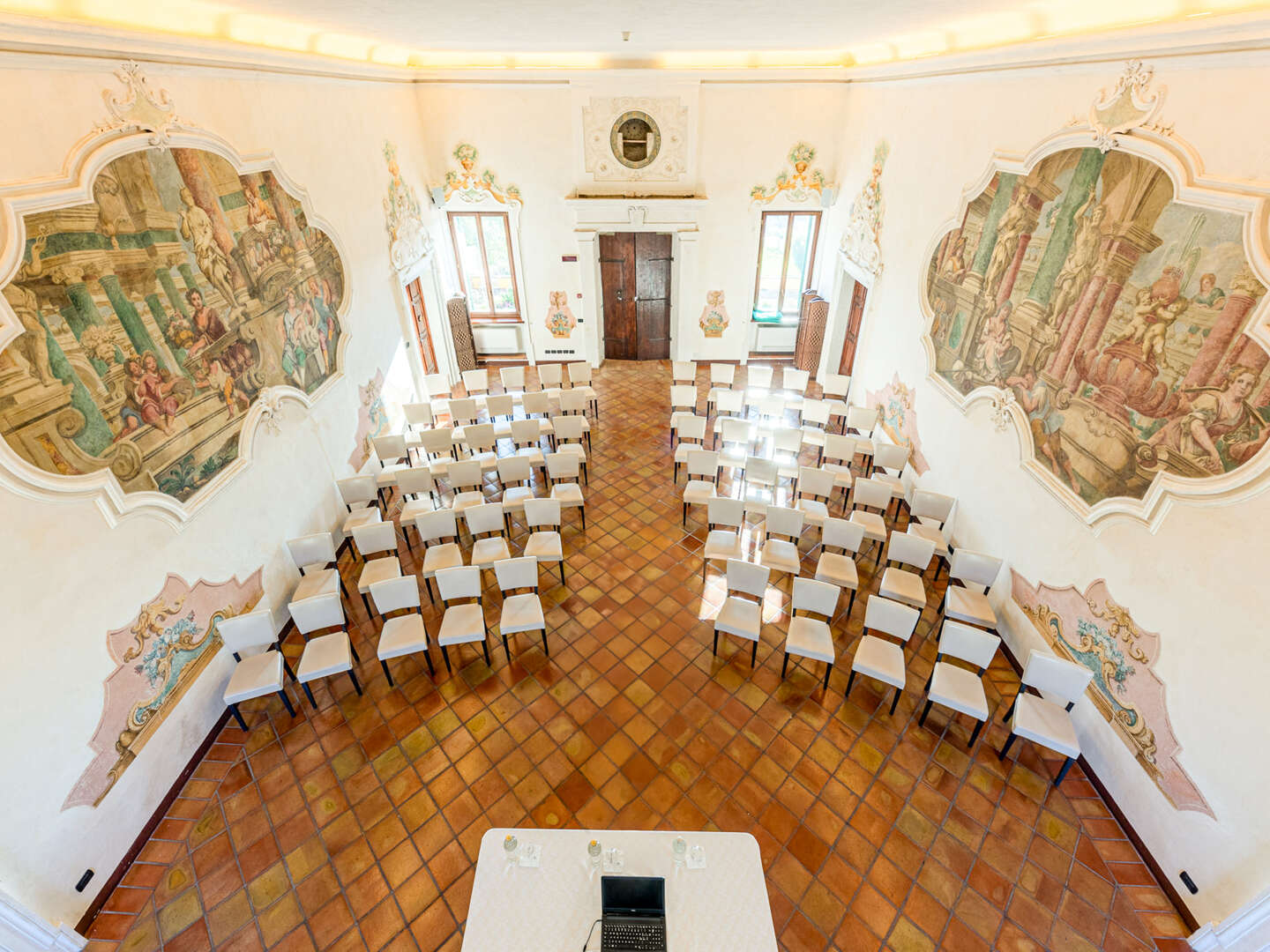 Romantikurlaub in der Villa Cariola inkl. Zimmerdeko & Sekt I 5 Nächte