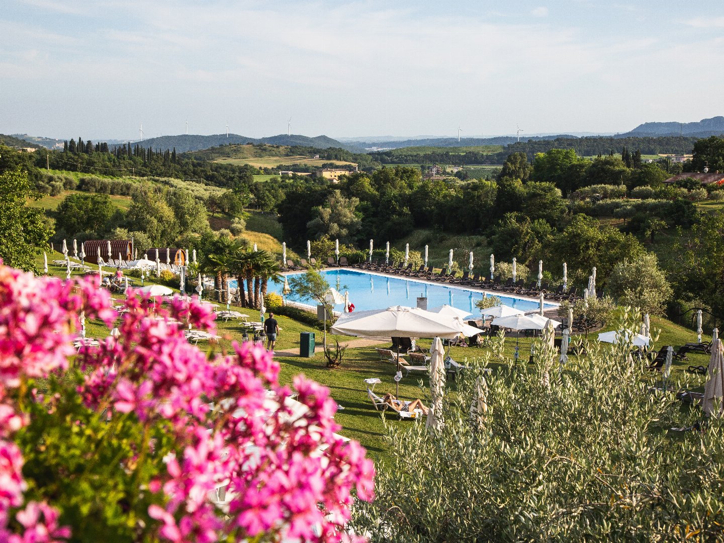 Romantikurlaub in der Villa Cariola inkl. Zimmerdeko & Sekt I 5 Nächte