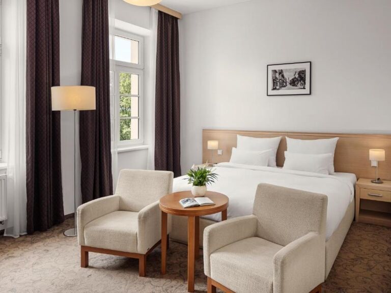Doppelzimmer Gartenblick