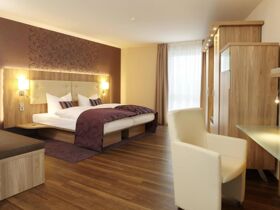 Start ins neue Jahr: DER Silvester Ball 25/26 in Wolfsburg!