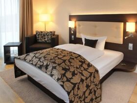 Start ins neue Jahr: DER Silvester Ball 25/26 in Wolfsburg!